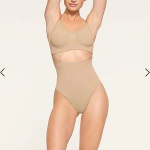 NWT Sheer Sculpt High Waist Thong in Clay XS